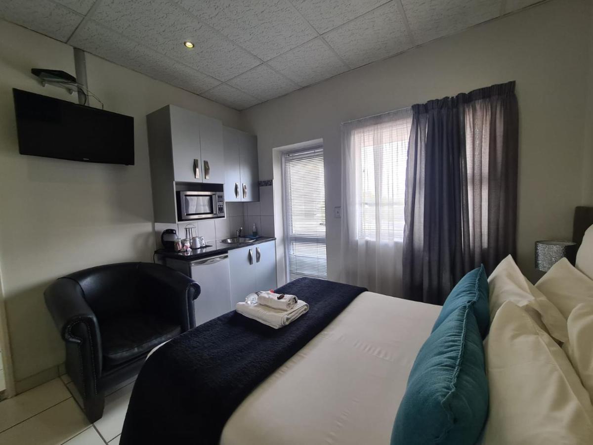 Lion Lodge Блумфонтейн Экстерьер фото