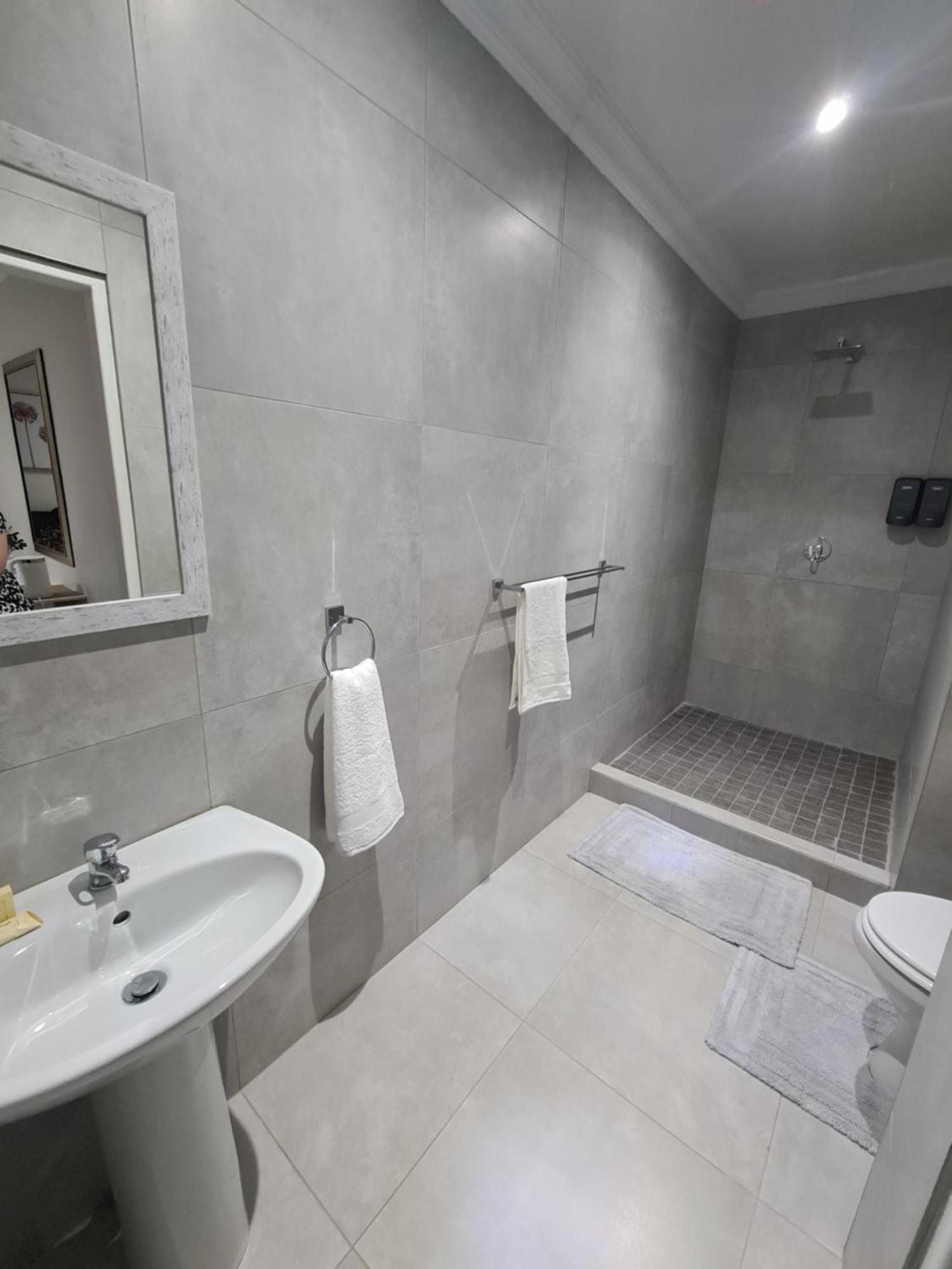 Lion Lodge Блумфонтейн Экстерьер фото