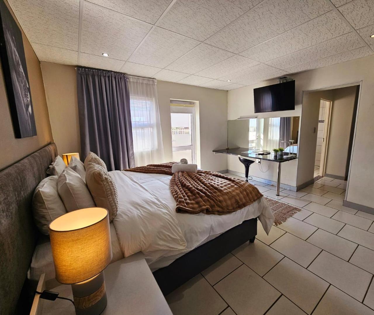 Lion Lodge Блумфонтейн Экстерьер фото